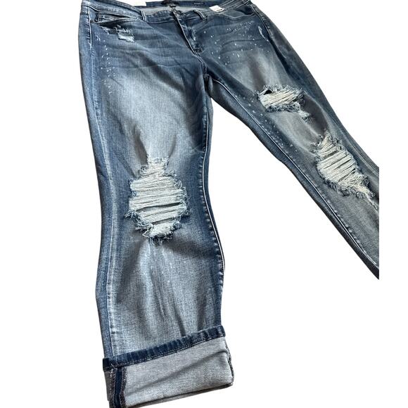 Judy Blue Plus Destroyed Mid-Rise Bleach Splatter Boyfriend Fit Size 20W - Picture 6 of 12